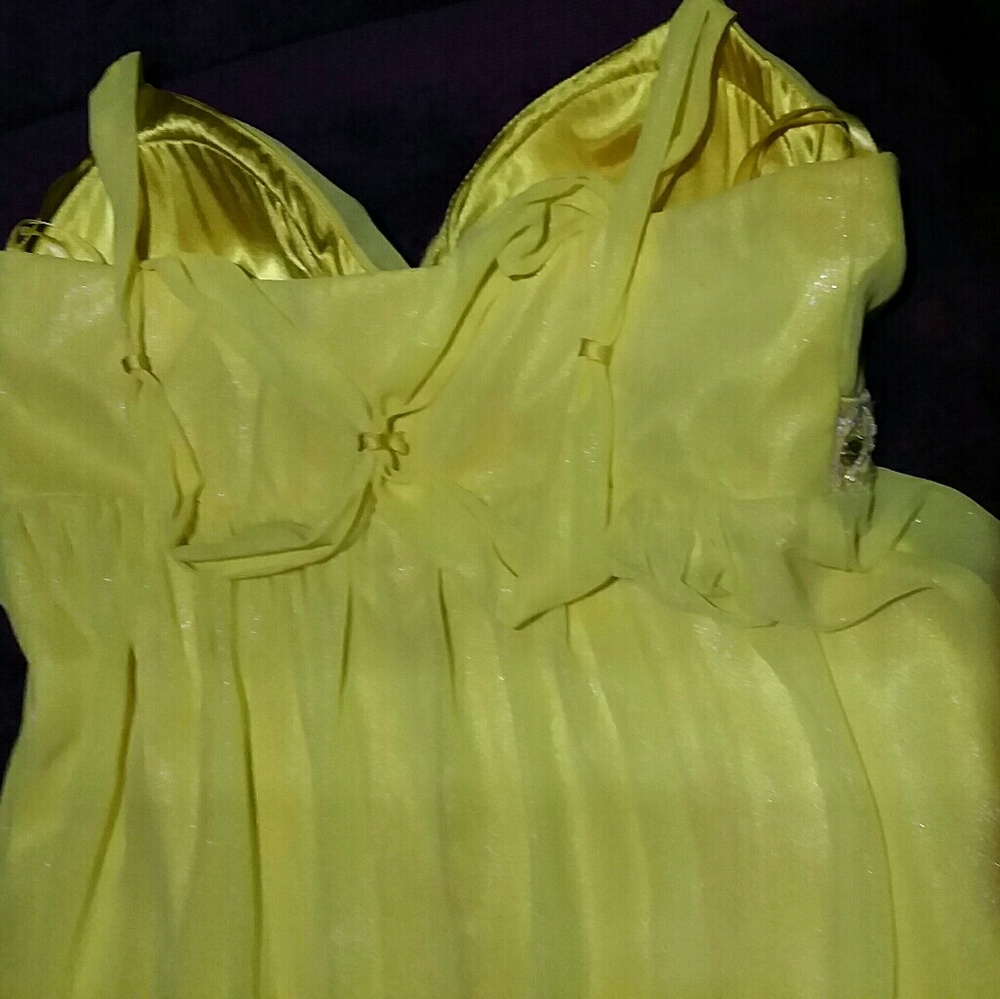 Price Dropped!Special occasion dress from Arden B. - Picture 4 of 7